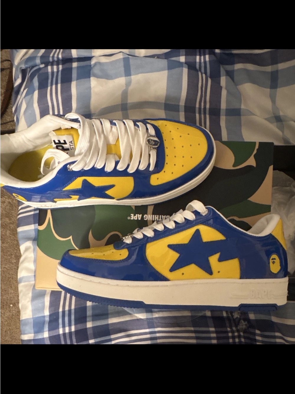 BAPE Sta blue and yellow size 10